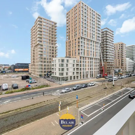 Comfortable And Centrally Located Near The Sea T143 Apartman